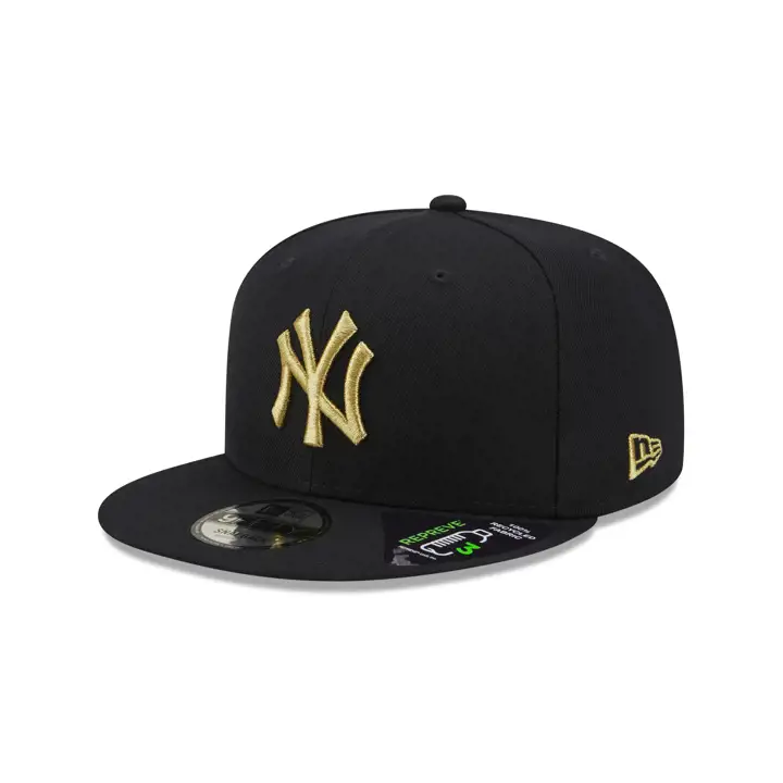Casquette MLB New York Yankees logo métallique 9FIFTY noire/noire