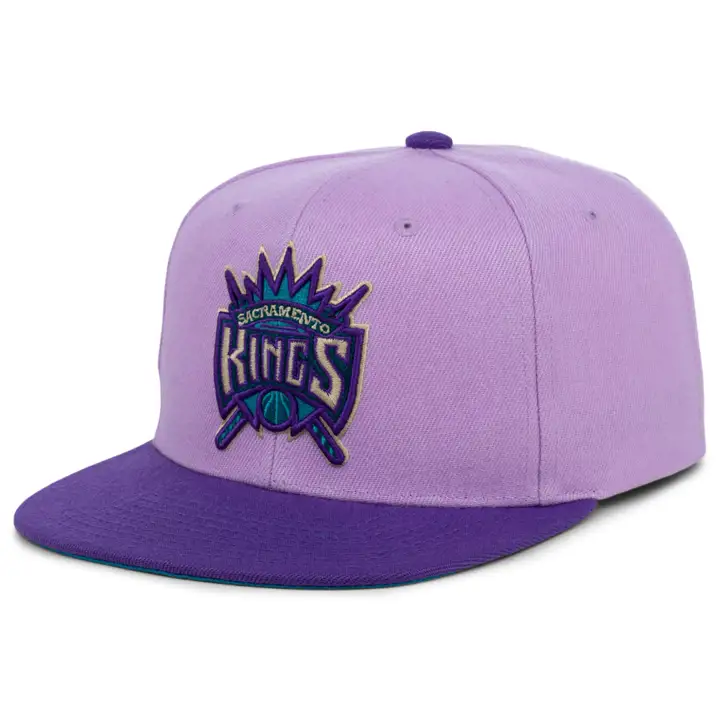 Casquette NBA Sacramento Kings Violet Views à visière plate, couleurs violet/pourpre/turquoise, collection HWC
