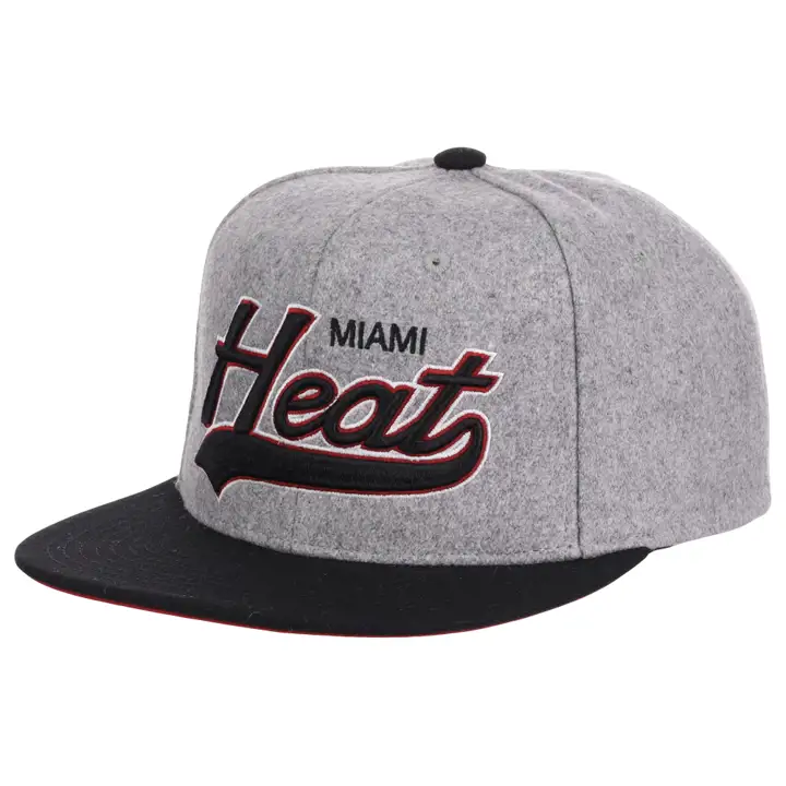 Casquette Snapback NBA Miami Heat Melton Sweep gris HWC