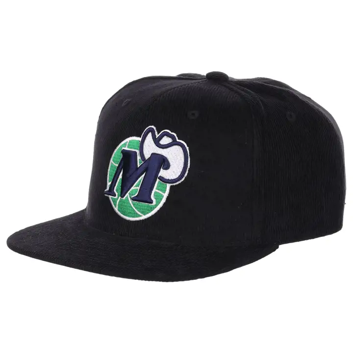 Casquette à visière plate Dallas Mavericks NBA noire à cordon blc/blc/vrt