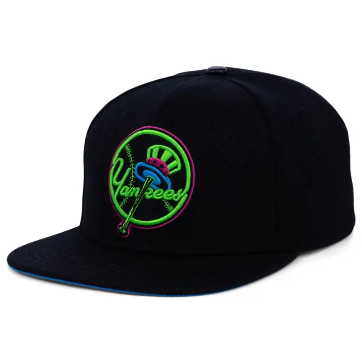 New York Yankees MLB Blacklight Snapback noir/noir/bleu