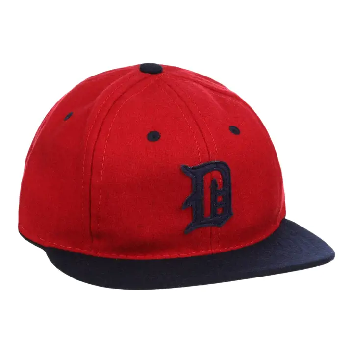 Casquette vintage Deland Red Hats 1939
