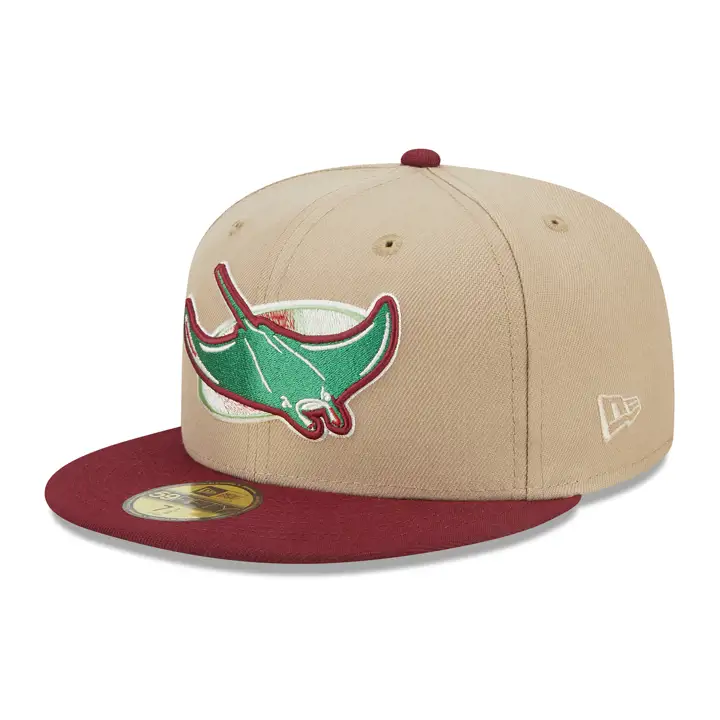 Casquette 59FIFTY MLB des Tampa Bay Rays Season's Greetings - CAMEL/RED/VERT