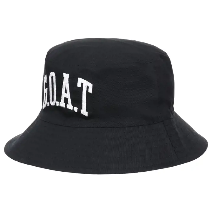 Bob réversible Ordinary Crowns noir/blanc G.O.A.T.