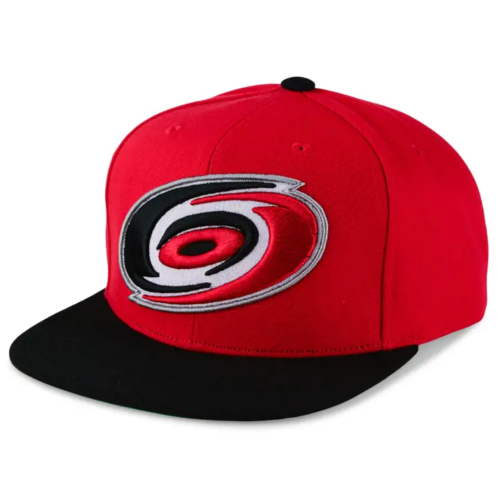 Casquette M&N Snap rouge/noire des Hurricanes de la Caroline NHL 2 tons