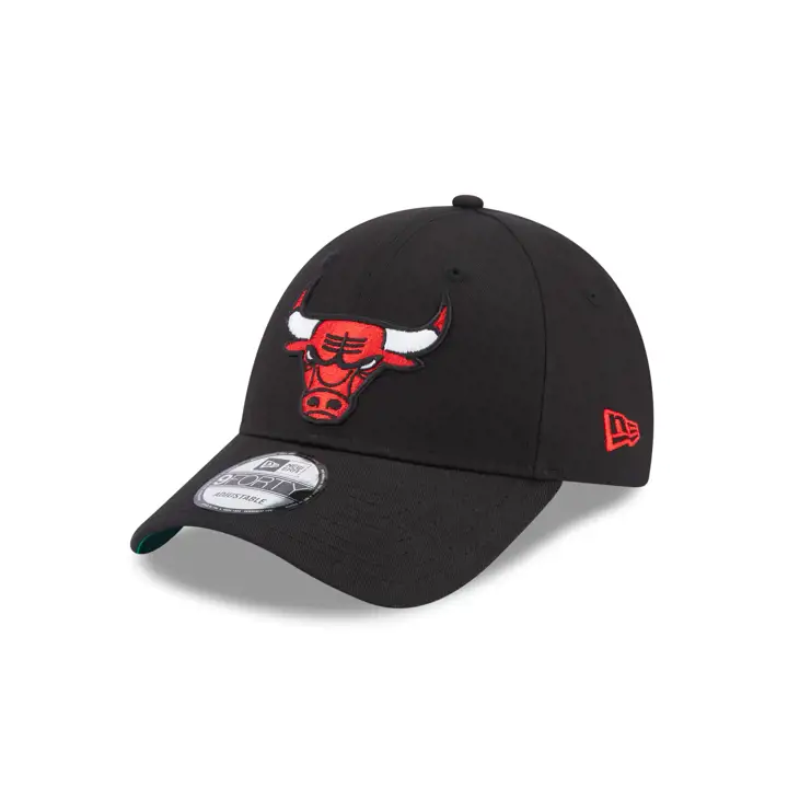 CASQUETTE 9FORTY CHICAGO BULLS LOGO LATÉRAL NOIR/BLANC