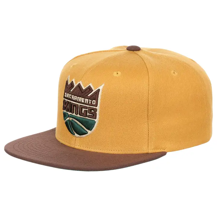 Casquette ajustée Sacramento Kings NBA KHA/BRN/GRN