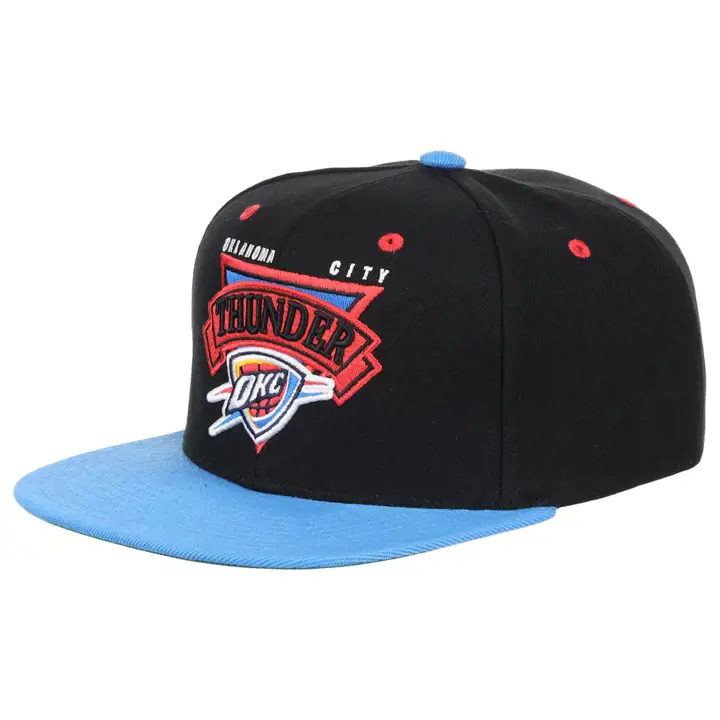 Oklahoma City Thunder NBA Retro Badge Casquette Snapback noir/ bleu/ kg