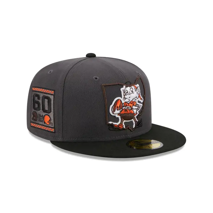 Casquette 59FIFTY NFL Cleveland Browns avec silhouette de l'état, couleur CHARBON/NOIR