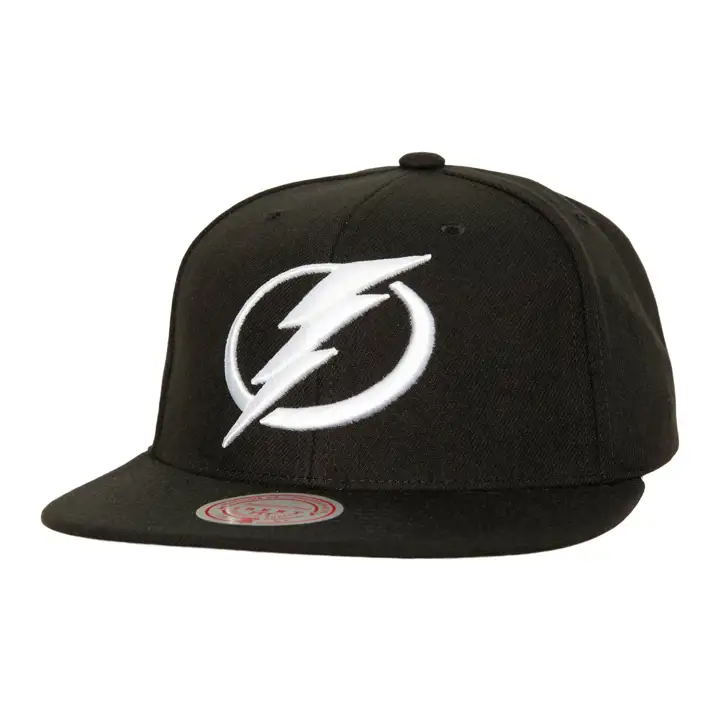 CASQUETTE SNAPBACK NOIRE ET BLANCHE TAMPA BAY LIGHTNING LNH N/B