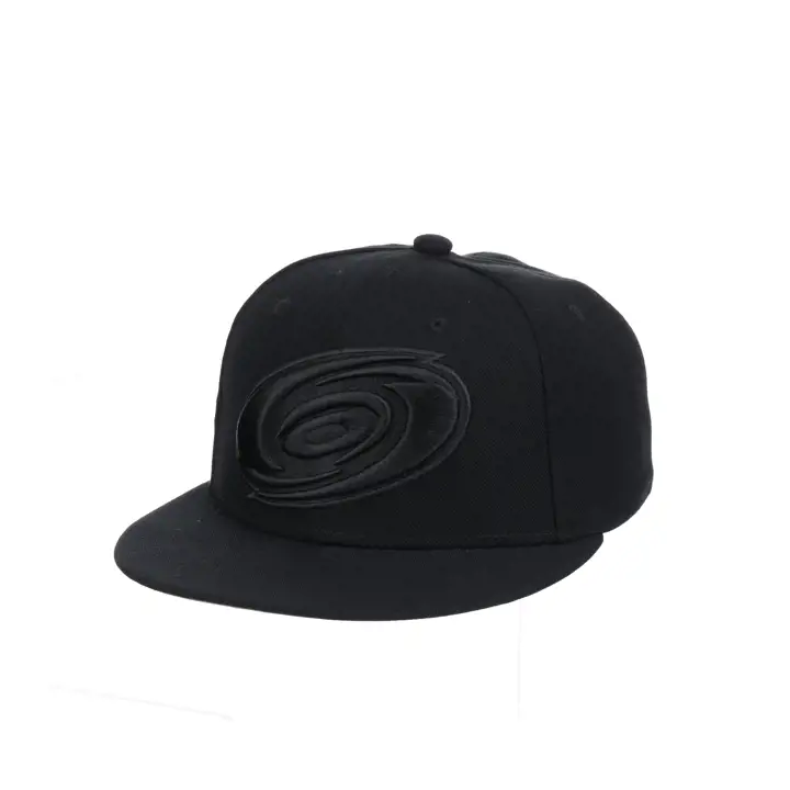 CAROLINA HURRICANES MN NHL NOIR-NOIR AJUSTÉE NOIR/NOIR