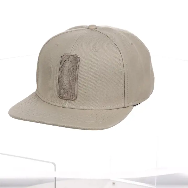 NBA NBA LOGO MAN CASQUETTE EN LAINE NEUTRE À FERMETURE REGLABLE