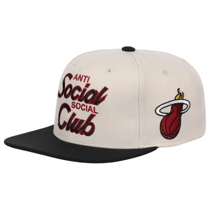 Casquette Snapback Miami Heat NBA ASSC IVO/BLK/PNK