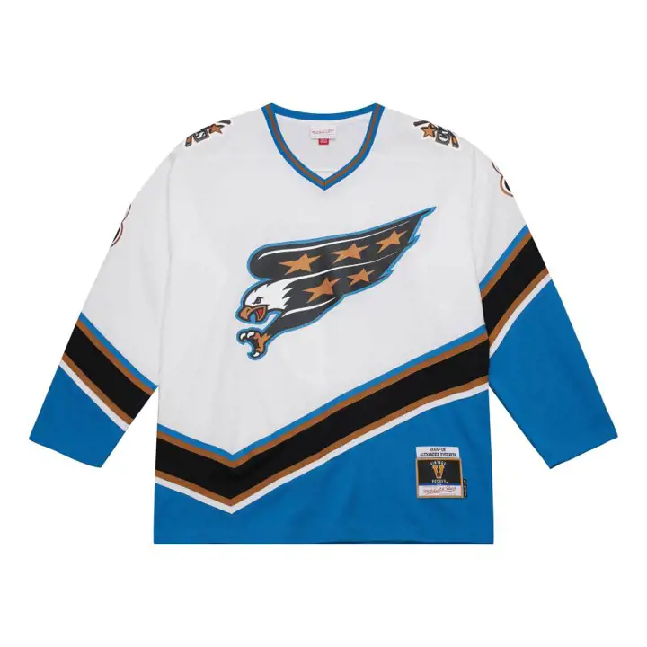 Maillot Réplique Alex Ovechkin Ligne Bleue M&N Capitals de la LNH BLANC