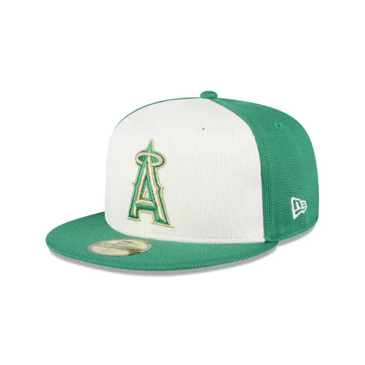 Anaheim Angels 2024 MLB Jour de la Saint-Patrick 59Fifty vert/ivo