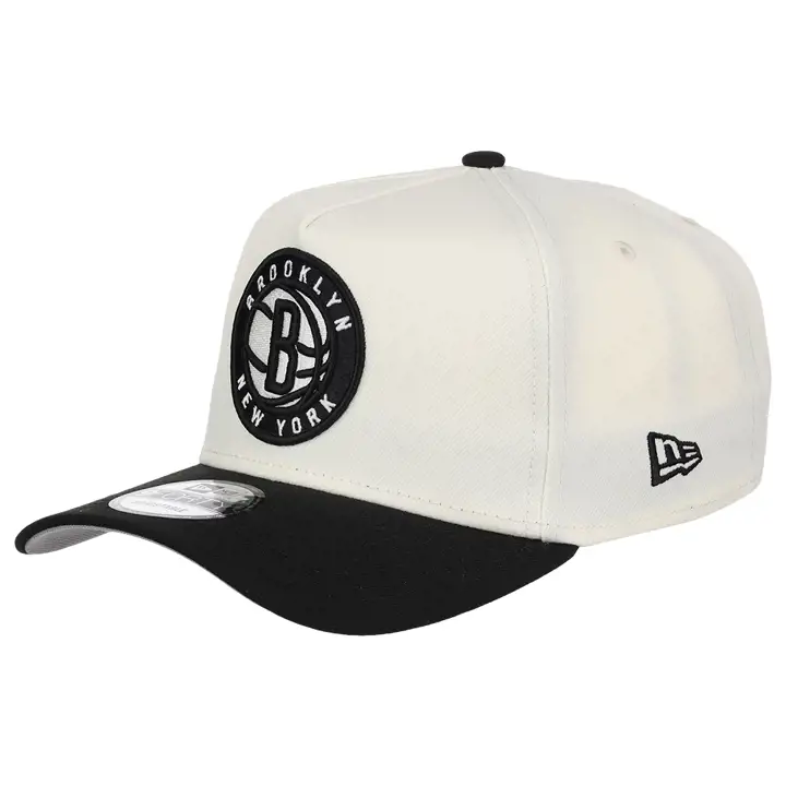 Brooklyn Nets NBA Chrome/Noir 9FORTY AF MÉTALLIQUE/NOIR/GRIS