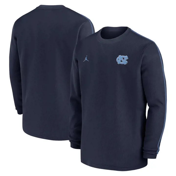 T-SHIRT À MANCHES LONGUES POUR ENTRAÎNEURS NCAA NORTH CAROLINA TAR HEELS 24 NAV