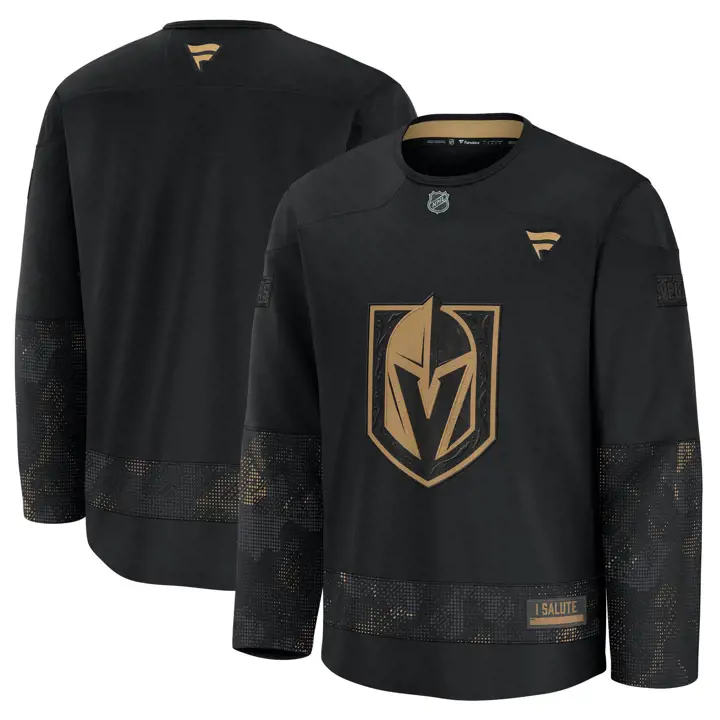 Maillot d'entraînement des Golden Knights de la LNH pour la journée d'appréciation des forces armées 24