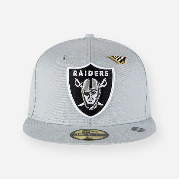 Las Vegas Raiders Paper Planes X NFL Fitted NOIR