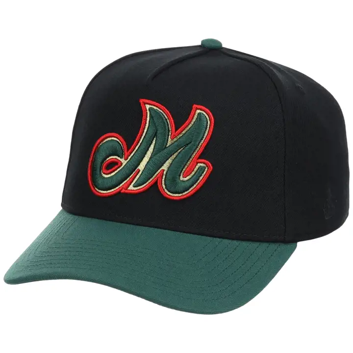 Logo Fierté du Mexique, casquette filet ajustable motif M cursif noir/vert