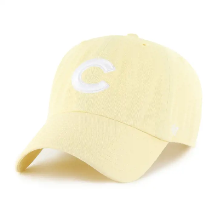 Casquette ajustable MLB '47 Clean Up des CHICAGO CUBS jaune beurre/blanc